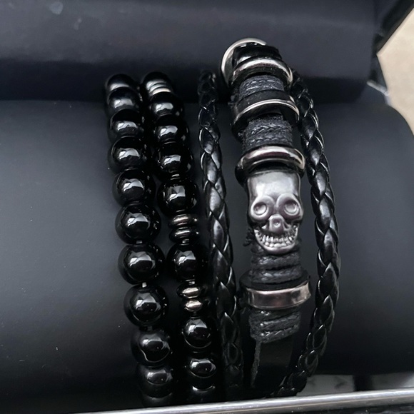 American Exchange Unisex leather Skull bracelet set - Picture 2 of 3